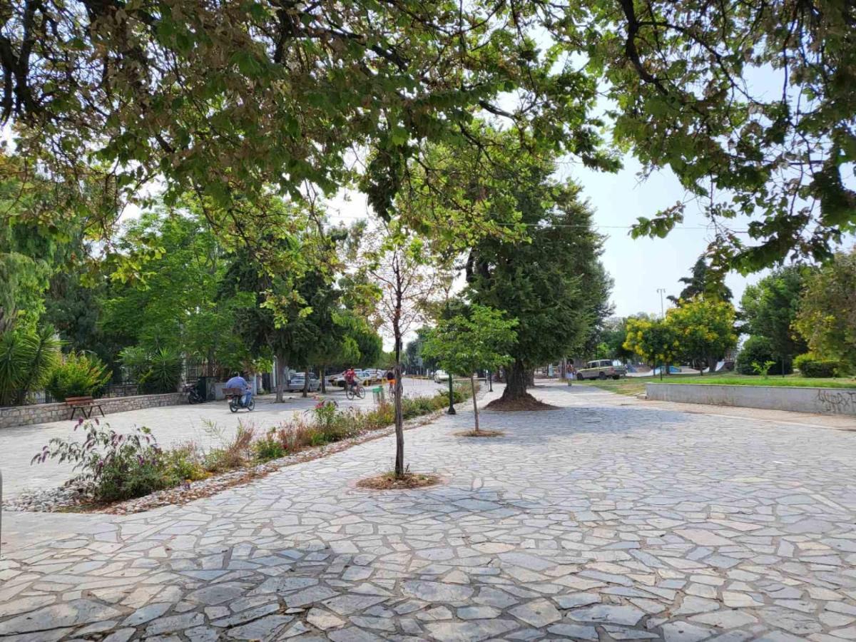 Central Park Apartment Volos Exteriör bild